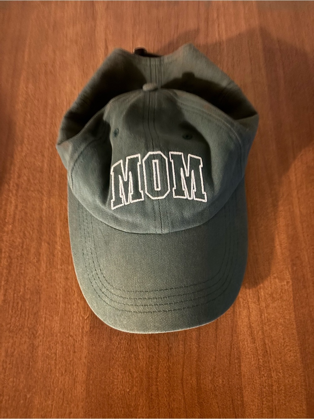 MOM Embroidered Cap - Green